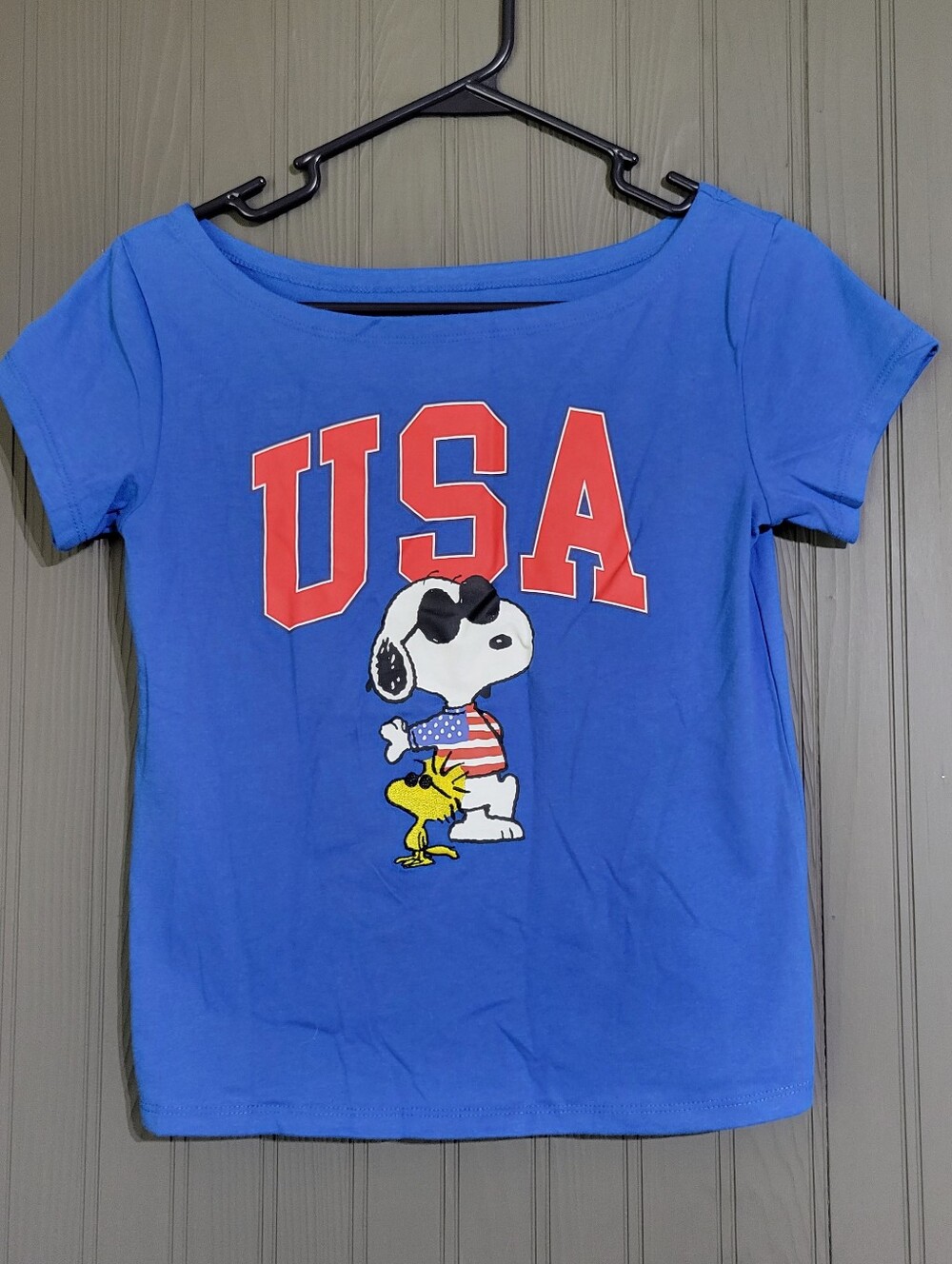 Peanuts Snoopy Short Sleeve Graphic T-Shirt "USA" Boat Neck Blue Women's XXS